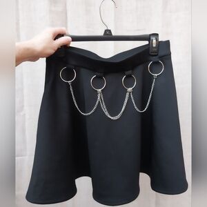 Chic Black Skirt with Chain Detail